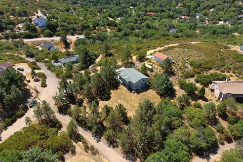 View/Area - 3691 Circle Dr, Julian, CA 92036 photo 2 of 4