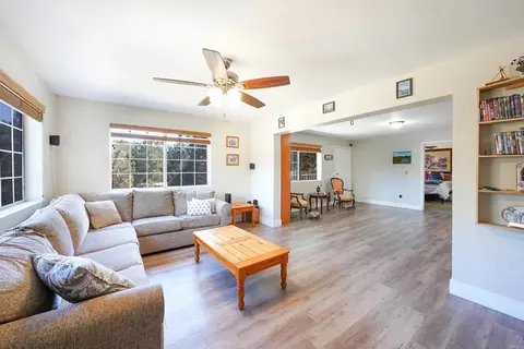 Living - 3691 Circle Dr, Julian, CA 92036 photo 5 of 6