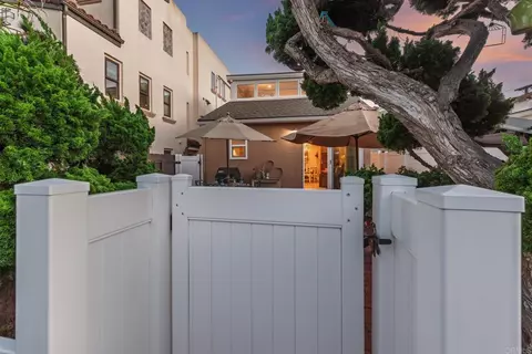 821 San Juan Pl, San Diego, CA 92109