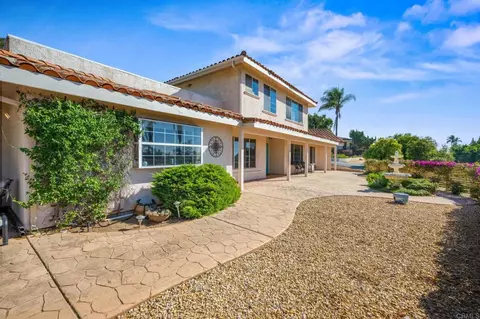 330 Skyline, Vista, CA 92084