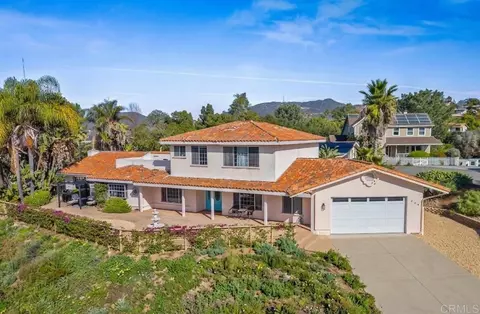 330 Skyline, Vista, CA 92084