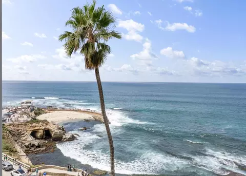 View/Area - 939 Coast Blvd #10E, La Jolla, CA 92037 photo 2 of 7