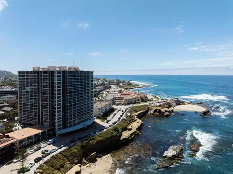 View/Area - 939 Coast Blvd #10E, La Jolla, CA 92037 photo 1 of 7