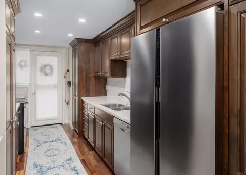 Kitchen - 939 Coast Blvd #10E, La Jolla, CA 92037 photo 1 of 3