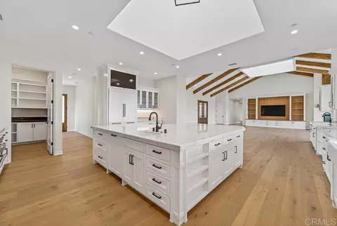 Kitchen - 3066 Via Montevina, Fallbrook, CA 92028 photo 2 of 9