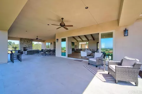 Exterior - 3066 Via Montevina, Fallbrook, CA 92028 photo 5 of 21