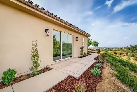 Exterior - 3066 Via Montevina, Fallbrook, CA 92028 photo 18 of 26