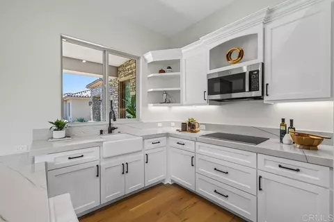Kitchen - 3066 Via Montevina, Fallbrook, CA 92028 photo 11 of 11
