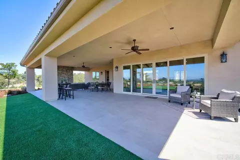 Exterior - 3066 Via Montevina, Fallbrook, CA 92028 photo 8 of 21