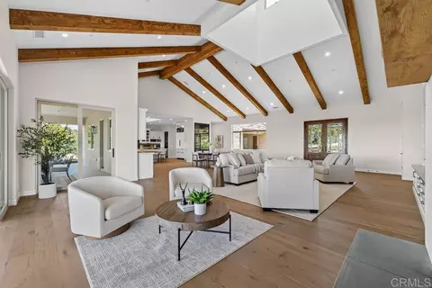 Living - 3066 Via Montevina, Fallbrook, CA 92028 photo 2 of 4