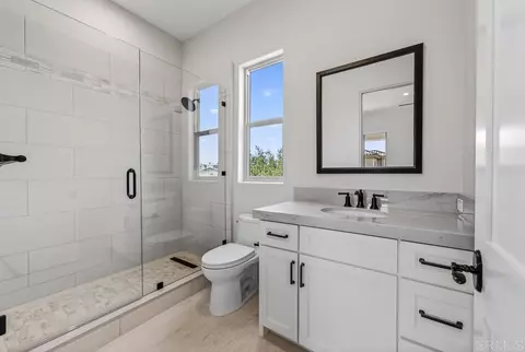 Bath - 3066 Via Montevina, Fallbrook, CA 92028 photo 7 of 7