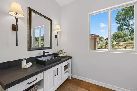 Bath - 3066 Via Montevina, Fallbrook, CA 92028 photo 1 of 6