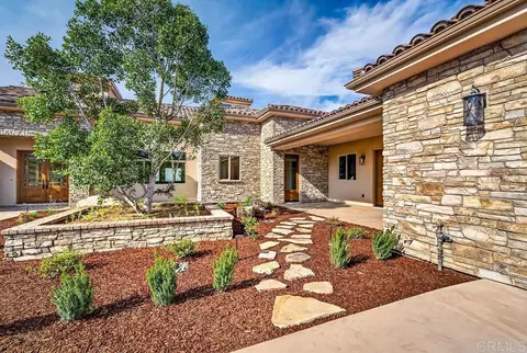 Exterior - 3066 Via Montevina, Fallbrook, CA 92028 photo 7 of 26