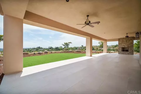 Exterior - 3066 Via Montevina, Fallbrook, CA 92028 photo 14 of 26