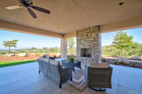 Exterior - 3066 Via Montevina, Fallbrook, CA 92028 photo 7 of 21