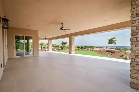 Exterior - 3066 Via Montevina, Fallbrook, CA 92028 photo 15 of 26