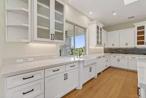 Kitchen - 3066 Via Montevina, Fallbrook, CA 92028 photo 6 of 9