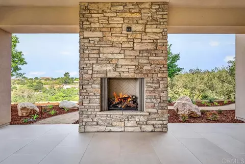 Exterior - 3066 Via Montevina, Fallbrook, CA 92028 photo 6 of 26