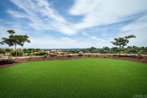 Exterior - 3066 Via Montevina, Fallbrook, CA 92028 photo 13 of 26