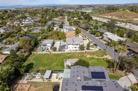 Eolus Avenue, Encinitas, CA 92024 photo 2