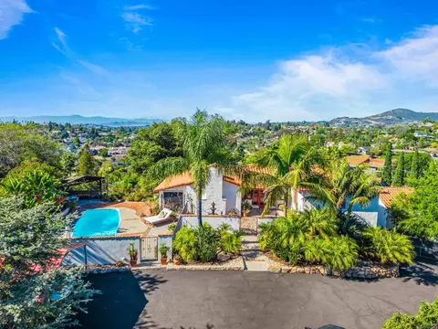 1792 Alta Vista Dr, Vista, CA 92084