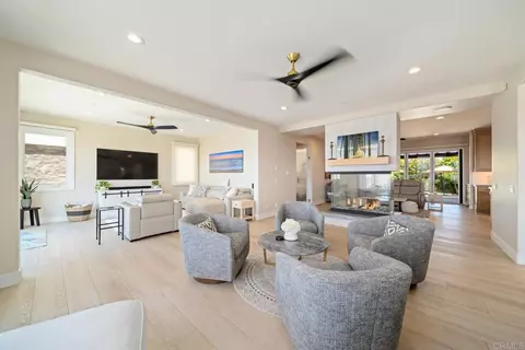 Living - 1922 S Pacific St, Oceanside, CA 92054 photo 7 of 10