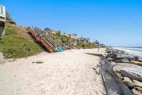 Other - 1922 S Pacific St, Oceanside, CA 92054 photo 20 of 21