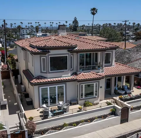 Exterior - 1922 S Pacific St, Oceanside, CA 92054 photo 2 of 14