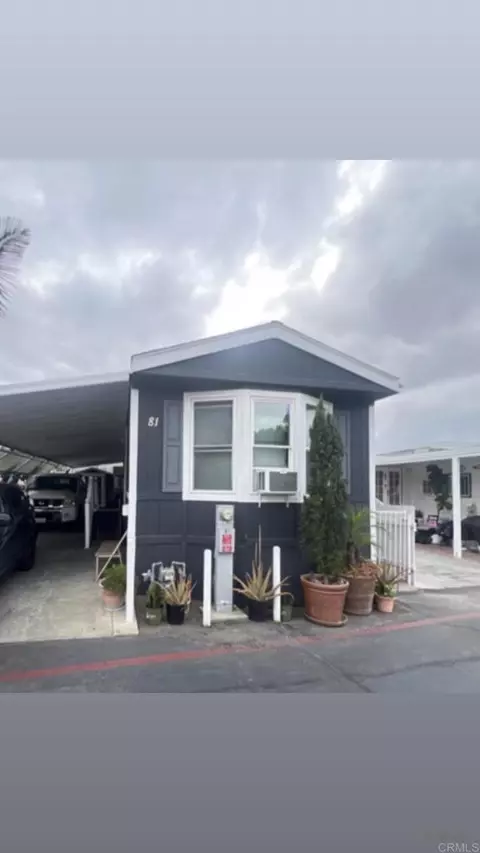 541 W 15th Ave #81, Escondido, CA 92025