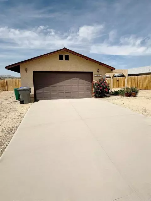 6436 Cahuilla Ave, Twentynine Palms, CA 92277
