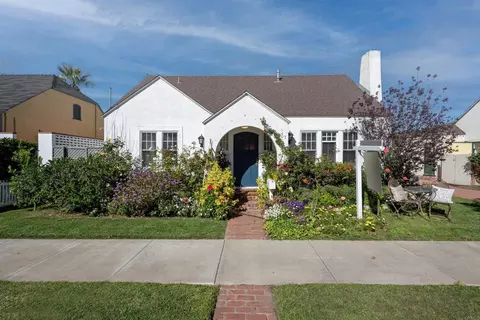1007 Flora Ave, Coronado, CA 92118