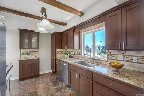 Kitchen - 403 S Horne, Oceanside, CA 92054 photo 2 of 5