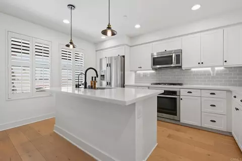 1678 Fairlead Ave, Carlsbad, CA 92011