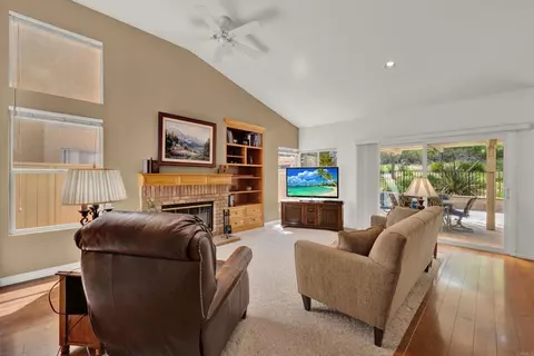 Living - 3757 Southridge Way, Oceanside, CA 92056 photo 5 of 7