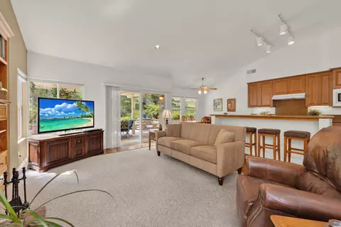 Living - 3757 Southridge Way, Oceanside, CA 92056 photo 7 of 7