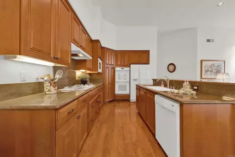 Kitchen - 3757 Southridge Way, Oceanside, CA 92056 photo 2 of 4