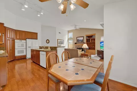 Dining - 3757 Southridge Way, Oceanside, CA 92056 photo 5 of 5