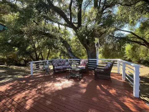 Exterior - 15426 Vali Hai Rd, Poway, CA 92064 photo 7 of 9