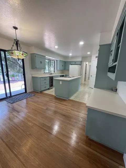 Kitchen - 15426 Vali Hai Rd, Poway, CA 92064 photo 1 of 5