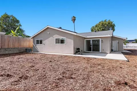 Exterior - 4969 Stephanie Pl, Oceanside, CA 92057 photo 7 of 12