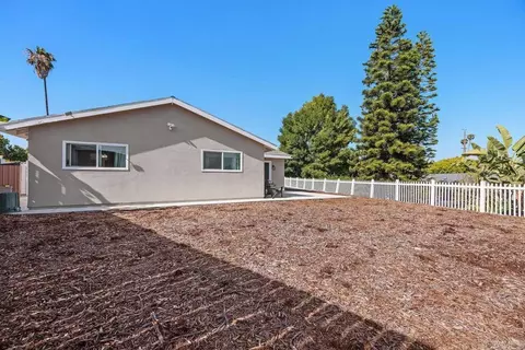Exterior - 4969 Stephanie Pl, Oceanside, CA 92057 photo 6 of 12