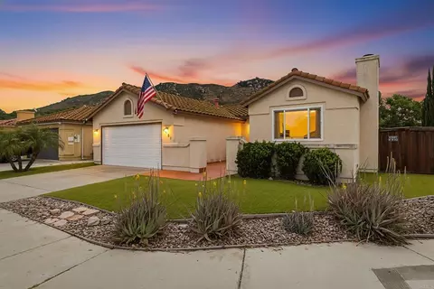 Exterior - 4957 Dulin Rd, Fallbrook, CA 92028 photo 1 of 8