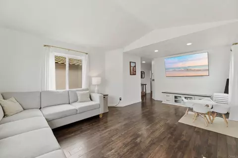 Living - 4957 Dulin Rd, Fallbrook, CA 92028 photo 4 of 4
