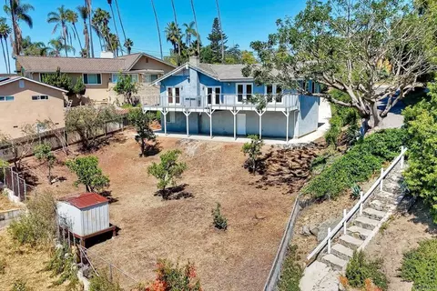 1315 Alta Vista Dr, Vista, CA 92084