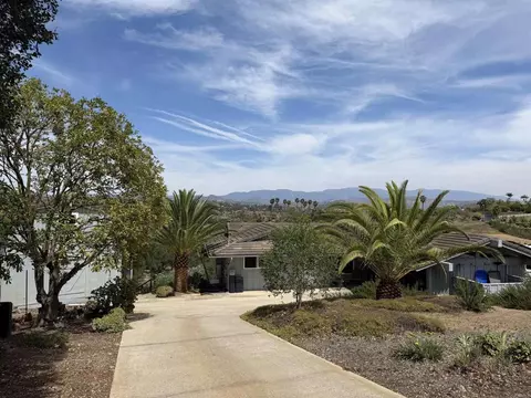 435 Rancho Camino, Fallbrook, CA 92028 photo 6