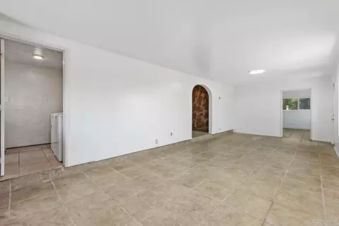 Living - 435 Rancho Camino, Fallbrook, CA 92028 photo 7 of 7