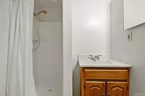 Bath - 435 Rancho Camino, Fallbrook, CA 92028 photo 4 of 4