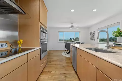 Kitchen - 435 Rancho Camino, Fallbrook, CA 92028 photo 5 of 6