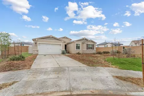 Exterior - 750 Green Ct, Perris, CA 92571 photo 10 of 11