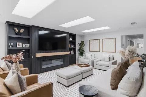 Living - 19660 Elfin Gln, Escondido, CA 92029 photo 1 of 5